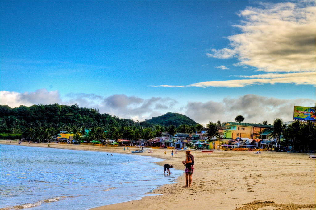 Sea Jewel Beach Resort Puerto Galera Buitenkant foto