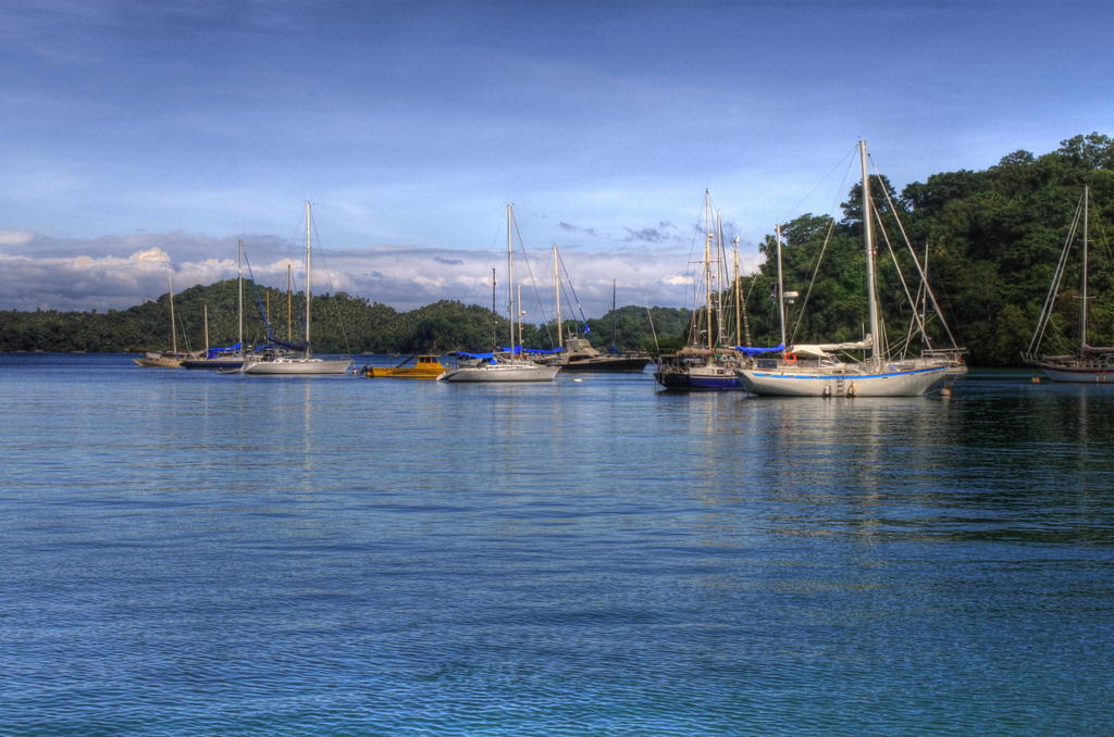 Sea Jewel Beach Resort Puerto Galera Buitenkant foto
